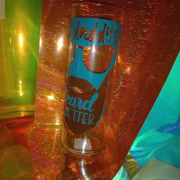 daddy's beard is better - Picture 4 of 7